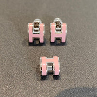 [Plus Jewelry]MINI POP H SILVER EARRINGS PINK