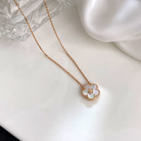 [Plus Jewelry]LUCKY  WHITE MOP  PLUM BLOSSOM NECKLACE